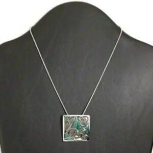 Green Olive Abstract Flowers Leaf Square Pendant Silver Snake Chain Necklace
